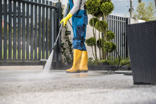 Garage Pressure Washing in Chipley, FL